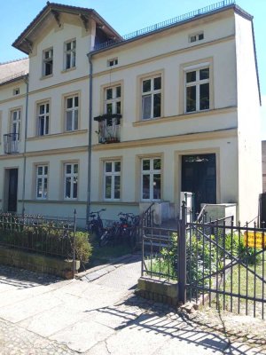 Schöne 3-Zimmer-Wohnung in direkter Parklage in Neuruppin