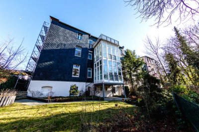 Über den Dächern an der Oker: 152 m² Etagenwohnung mit Dachterrasse, 6 Zimmern und Spitzboden