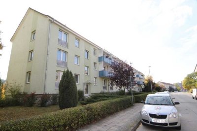 Schöne 3-Raum-Wohnung im II. OG. zwischen Zentrum & See