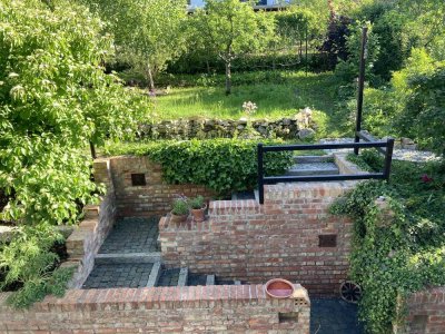 Zentrumsnahe Doppelhaushälfte mit Einliegerwohnung - ideal für Familie, Gäste oder Homeoffice