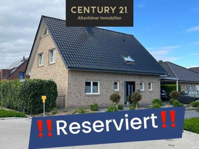 +KÄUFER GEFUNDEN+ Modernes Einfamilienhaus mit durchdachtem Grundriss, Carport & Gartenidylle