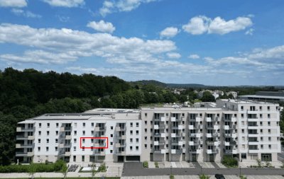 Neubau sonnige 3 - Zimmerwohnung im 2. Stock mit Balkon und Garagen-Stellplatz im Steingötterhof