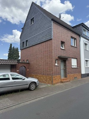 Hürth-Gleuel Mehrgenerationenhaus mit Garten