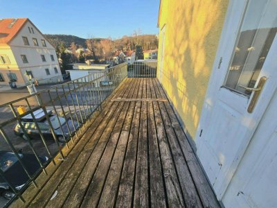 Neu sanierte 3-Zimmerwohnung mit Parkplatz und Balkon im Herzen von St. Radegund!