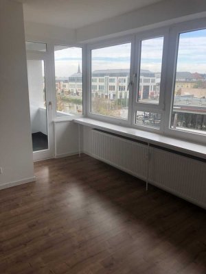 Zentral gelegene 3-Zi-Whg. mit Aufzug und Balkon