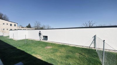 Moderner Wohnraum mit Gartenanteil: Helle 2-Zimmer-Wohnung