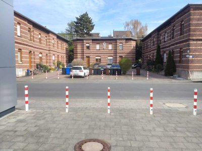 Charmantes Reihenendhaus mit 3 Zimmern in Gladbach