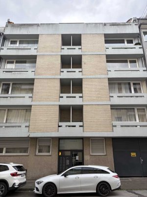 Vermietete Eigentumswohnung in gepflegtem Mehrfamilienhaus in zentraler Lage