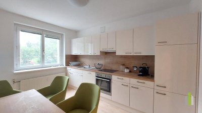 Attraktive 3-Zimmer Wohnung mit Loggia und Parkplatz - bezugsbereit!
