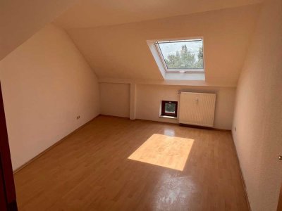 2 Zimmer Dachgeschoß Wohnung in Lindenau