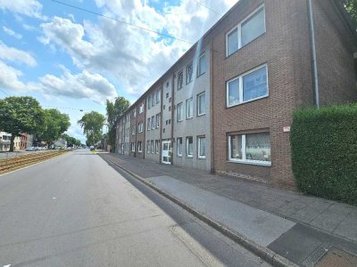 Top gepflegte Erdgeschoss-Eigentumswohnung mit 2 Balkonen und TG-Stellplatz