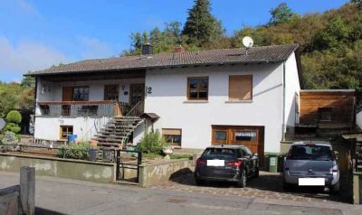 Schönes freistehendes Einfamilienhaus mit Einliegerwohnung in Nieder-Wiesen/Rhh. Schweiz