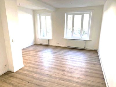 TOP sanierte 1 bis 2 Zi. Eigentumswohnung in einem charmanten Altbau  in HH- Eppendorf