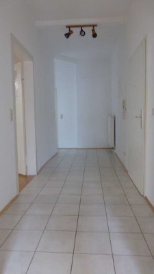 Renovierte 3-Zimmer-Erdgeschosswohnung in Villingen, zentral gelegen