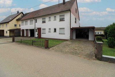 Sanierungsbedürftiges Dreifamilienhaus mit viel Potenzial