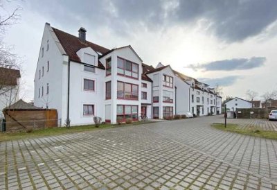 Gepflegte, teilmöblierte 1-Zimmer-Wohnung mit moderner EBK in Königsbrunn