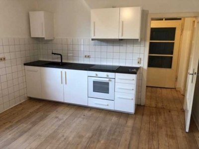 Hübsche 2,5 Zimmer Wohnung, Kirchfeldstr. 59, 51643 Gummersbach – 1. OG rechts