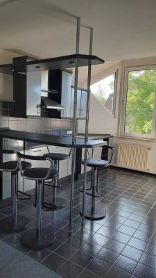 Schöne helle Maisonette-Wohnung in Uni-Nähe
