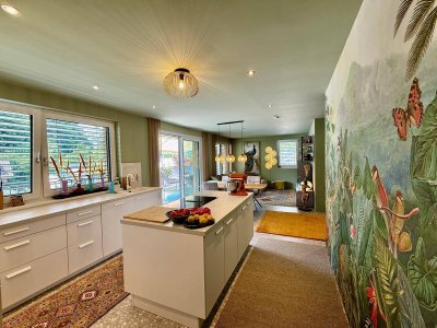 Suchen Nachmieter für neues, exklusives Penthouse mit Privat-Lift in Brixlegg – teilweise Ablöse neuer Möbel (9 Mon.), TG-Platz, zentrale Lage.