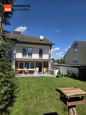 Hohenkammer, Familien-DHH mit 350 m² Grund, top gepflegt  + DG möglich
Viele Renovierungen erfolgt