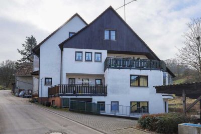 Attraktive und großzügige 3,5 Zimmer Wohnung im 3-Familienhaus in Inzlingen