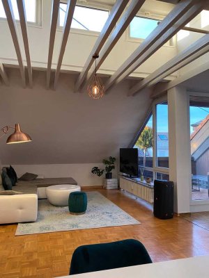 Schöne 3,5-Zimmer-DG-Wohnung mit Südloggia
