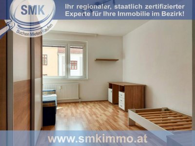 Mädchen WG – Wohnung mit 4 Studentenzimmern!