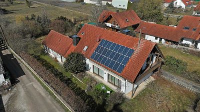 Großzügig dimensionierte Landhausvilla in Hallbergmoos-Goldach S8