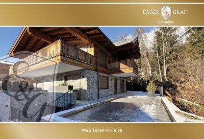 TRAUMHAFTES CHALET MIT AUßENPOOL IN SONNIGER LAGE