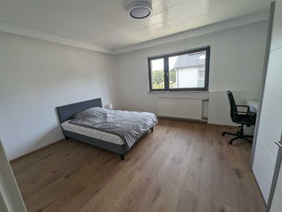 Ein Zimmer verfügbar: Damen-WG in einem renovierten Familienhaus mit vielen Extras