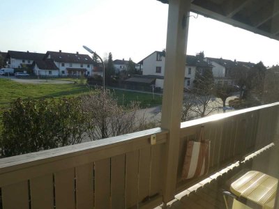 Ruhige, helle und gepflegte Wohnung mit sonnigem Balkon in Winhöring