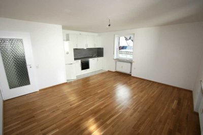 Ansprechende 2-Zimmer Wohnung im 2. OG in Freising