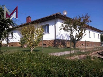 Wunderschöner Bungalow mit großem Garten*Garage*Stellplatz