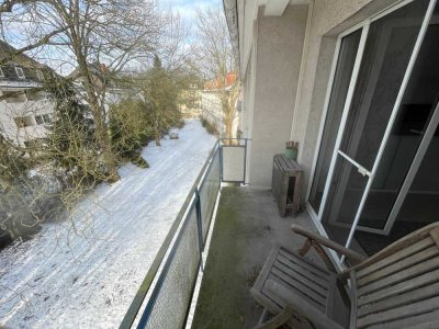 Gepflegte 2-Zimmer-Wohnung im 2. OG mit Balkon in Hamburg-Ottensen