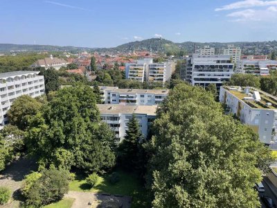 Erstbezug nach Sanierung: Außergewöhnliche 3-Zimmer-Wohnung mit gehobener Innenausstattung