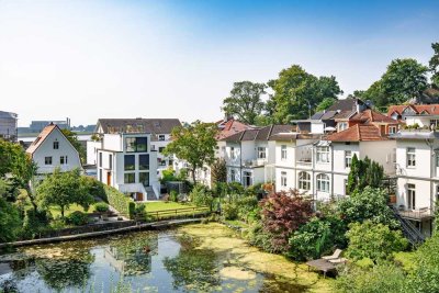 Exklusives Wohnen – Loft mit Blick auf die Elbe bei Blankenese!