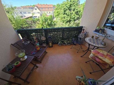 Hübsche, vermietete 3 Zimmer Wohnung mit Balkon und Tiefgaragenstellplatz
