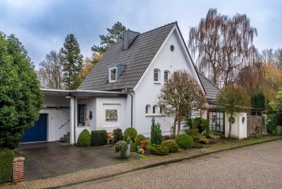 Einzigartiges Einfamilienhaus in Eversten – Wohnen mit Wasserblick