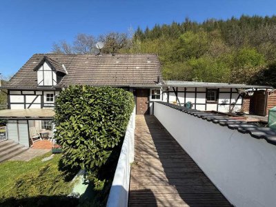 NATURNAHE LAGE MIT PLATZ FÜR FAMILIE, GEWERBE UND INVESTMENT !!!