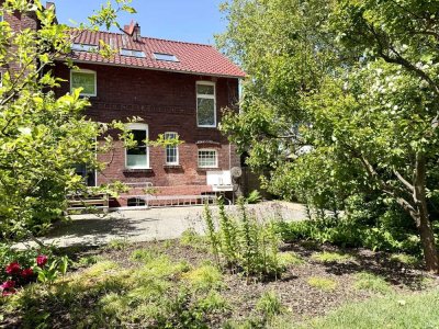 Liebevoll saniertes Einfamilienhaus in Derne!