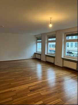 3 Zimmer Wohnung mit Terrasse