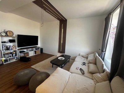 Erstbezug nach Sanierung - 3 Zimmer Wohnung in zentraler Lage in Ruhrort