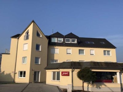 Schönes Appartement mit Einbauküche in zentraler und verkehrsgünstiger Lage