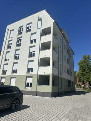 Moderne Wohnung mit praktischem Grundriss im 1. Bezug