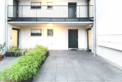 Vollmöblierte & Moderne 2-Zimmerwohnung im Herzen von Frankfurt zu Vermieten