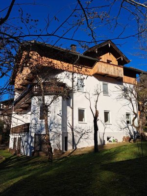 Sonnige ruhige 3-Zimmer Wohnung in Bestlage von Schliersee, NEU: Fußbodenheizung, Böden, Bad