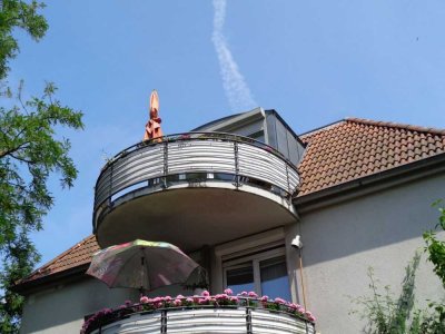Sehr schön gelegene 2 Zimmer Whg. mit Süd-West-Balkon
