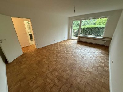 Top-Lage im Blumenviertel KR-Bockum! Sanierte 3-Zimmer-Wohnung im EG mit Terrasse