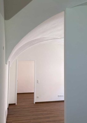 2 Zimmer-Whg. mit historischem Gewölbe  - Altstadtlage