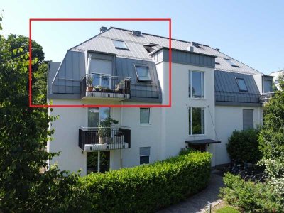 Maisonette mit Galerie, Einbauküche und Balkonblick ins Grüne